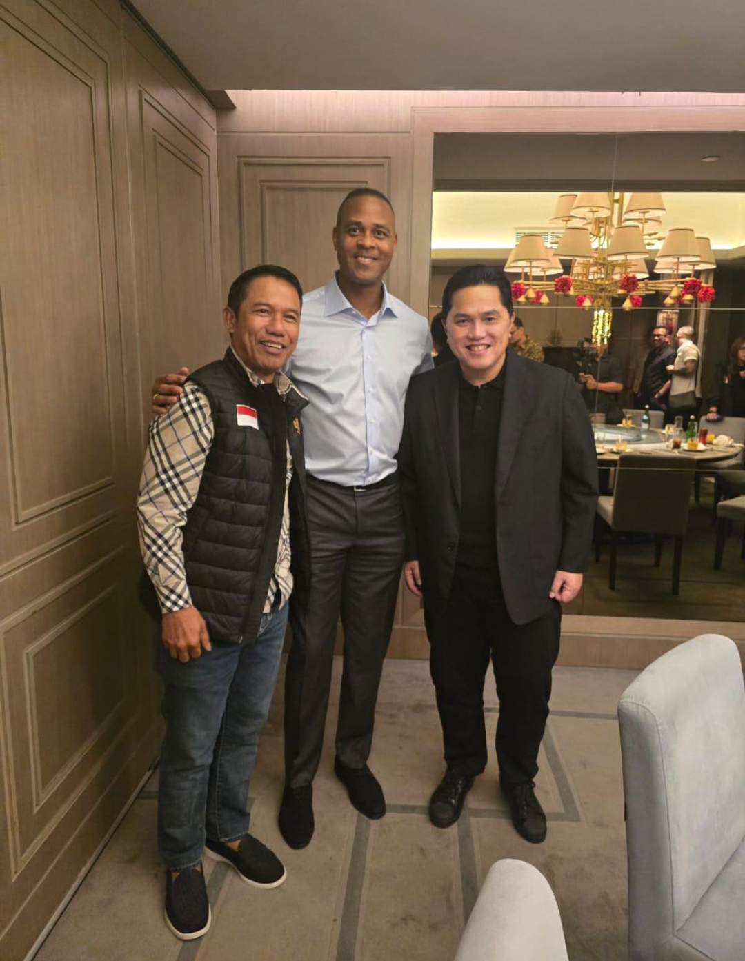 Patrick Kluivert Resmi Diperkenalkan Sebagai Pelatih Timnas Indonesia