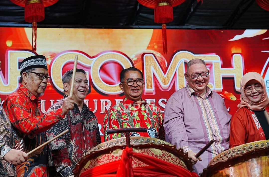 Pj Gubernur Akmal Buka Cap Go Meh Art and Culture Festival