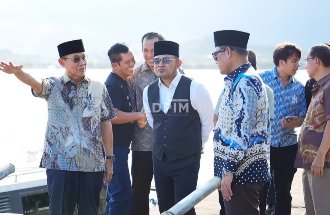 Gubernur Kaltim Rudy Mas’ud Monitoring Jembatan dan Potensi Sungai Mahakam